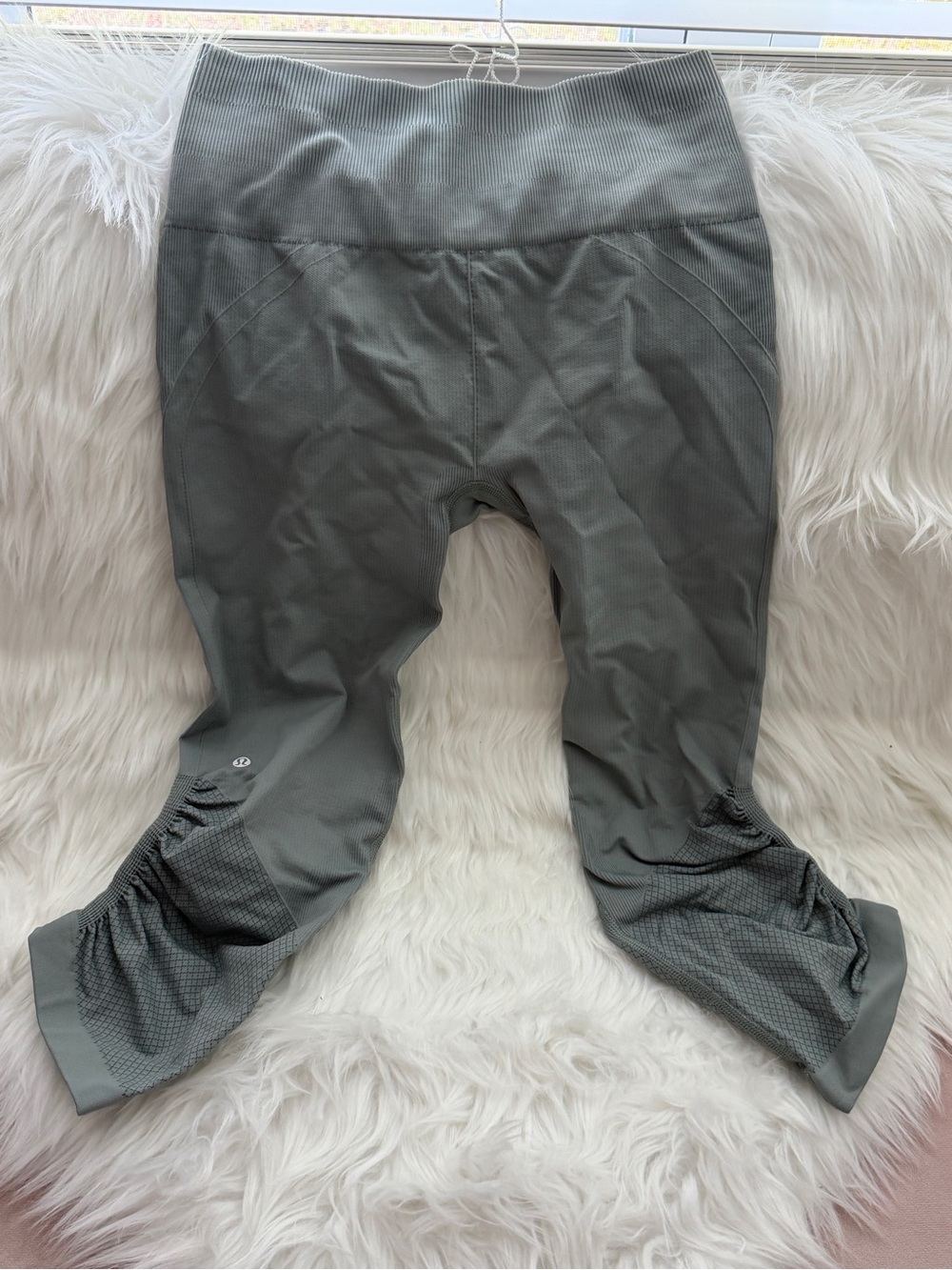 lululemon athletica Olive Gray Capri Leggings